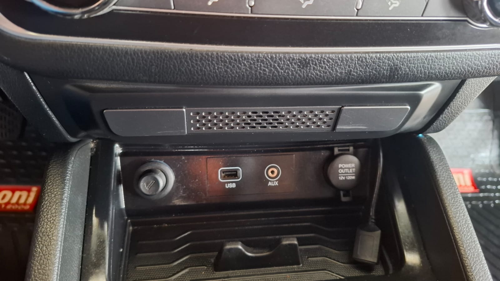 Z SSANGYONG GRAND MUSSO 2.2 4X4 MT 2021 - Imagen 15