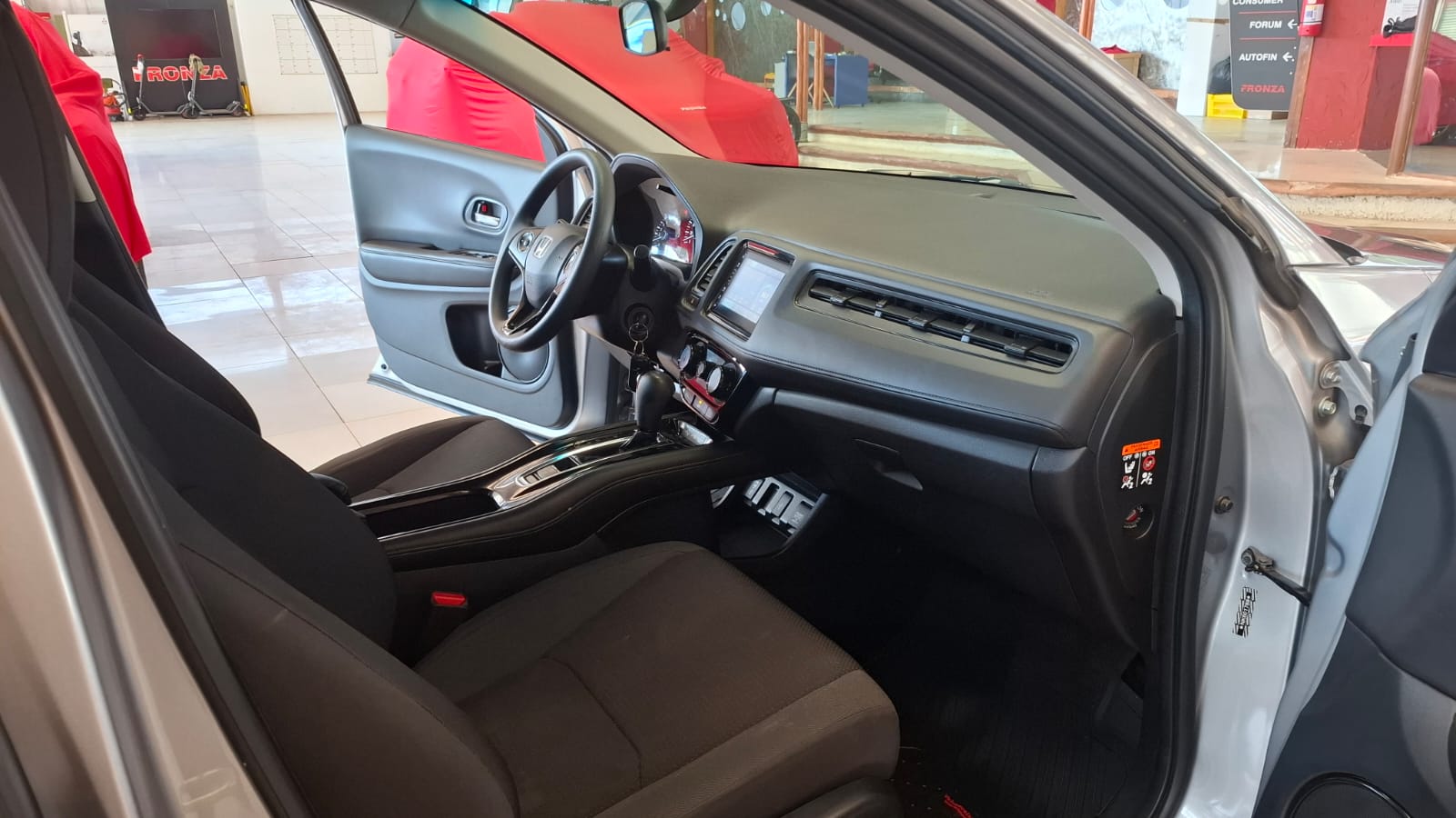 Honda Hr-V1.8 Lxs — foto 11 de 19
