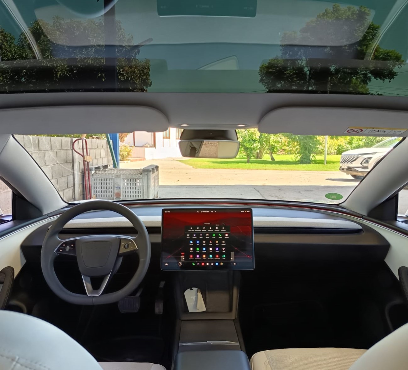 Tesla Model 3 Long Range — foto 11 de 11