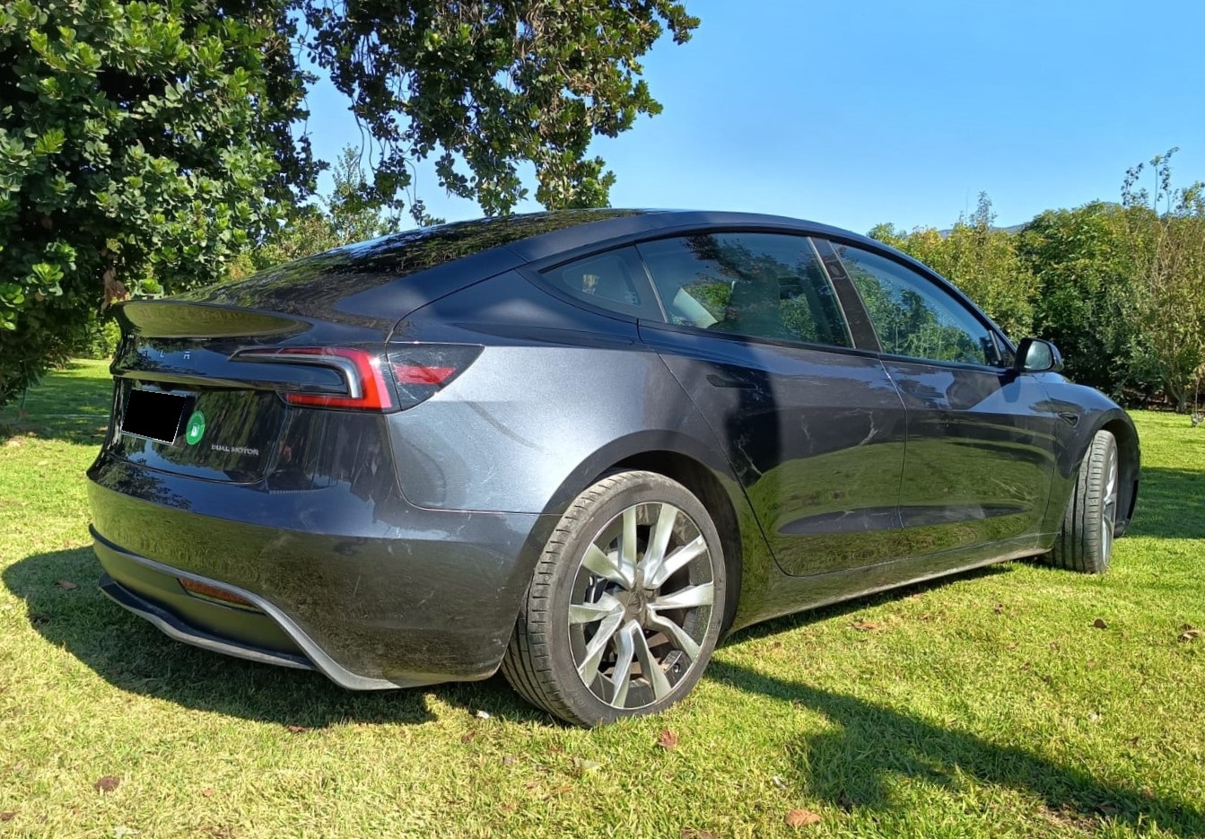 Tesla Model 3 Long Range — foto 2 de 11