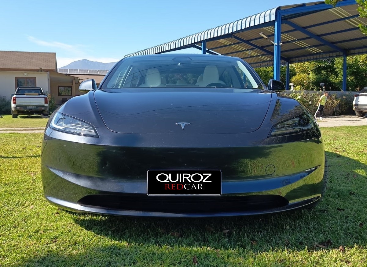 Tesla Model 3 Long Range — foto 5 de 11
