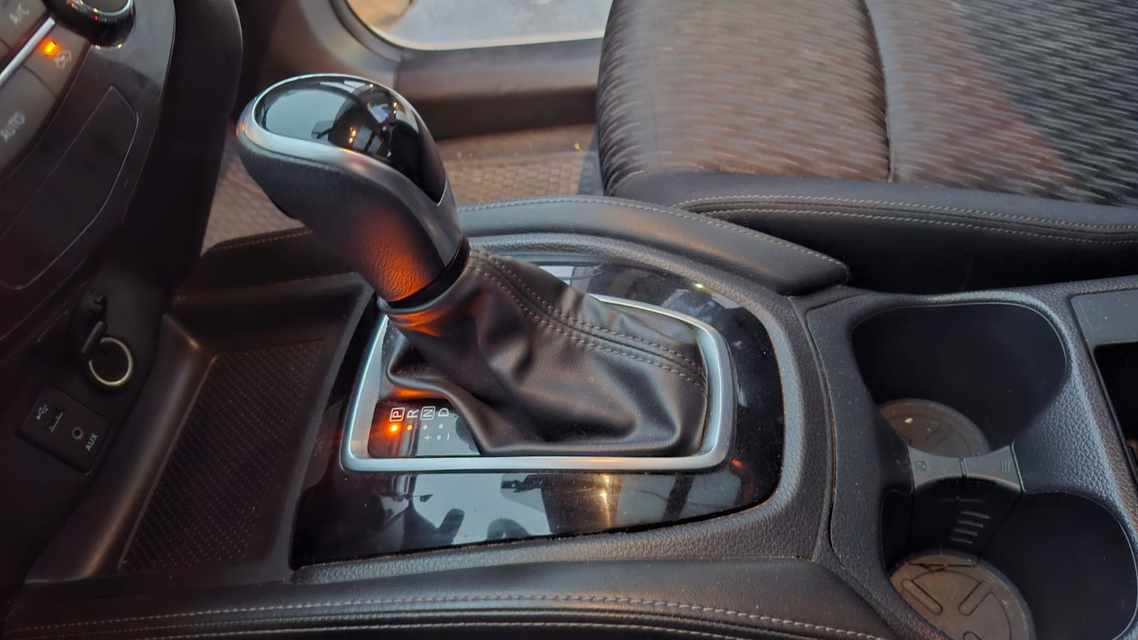 Nissan Xtrail 2.5 Advance 7 Plazas — foto 13 de 16