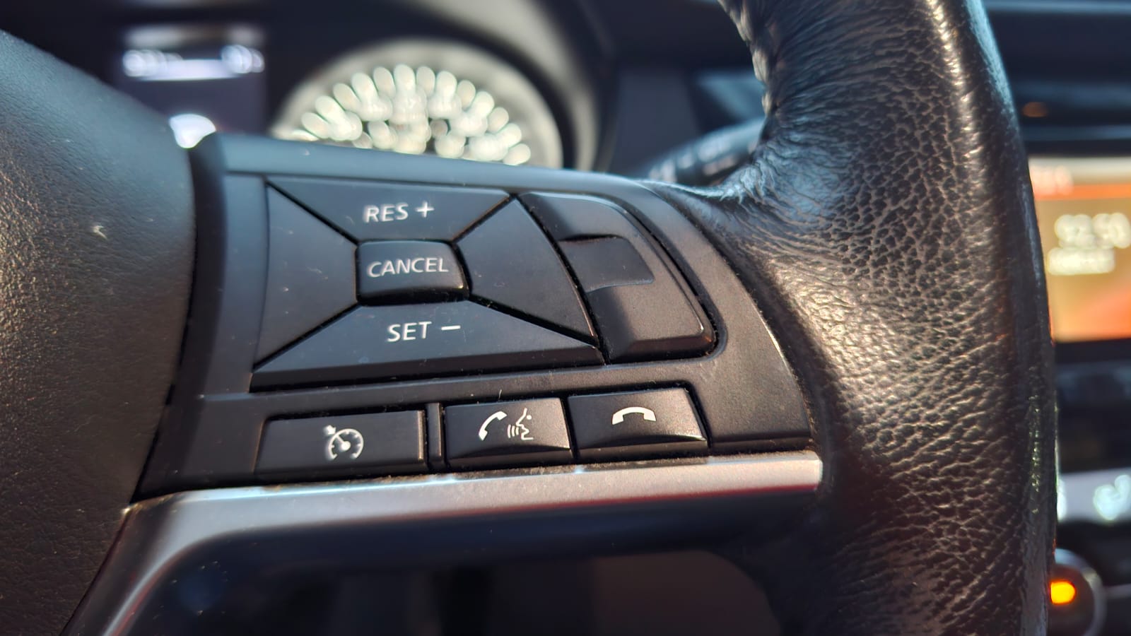 Nissan Xtrail 2.5 Advance 7 Plazas — foto 15 de 16
