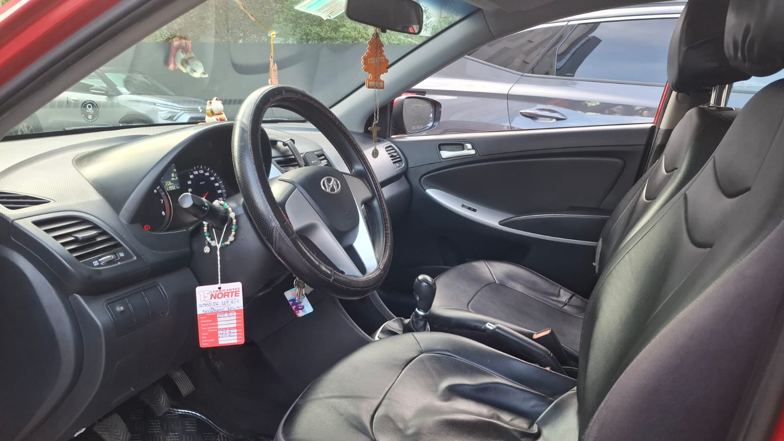 Hyundai Accent 1.4 Rb — foto 5 de 14