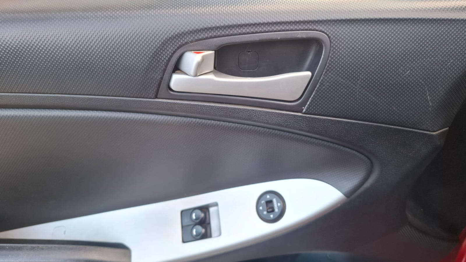 Hyundai Accent 1.4 Rb — foto 6 de 14