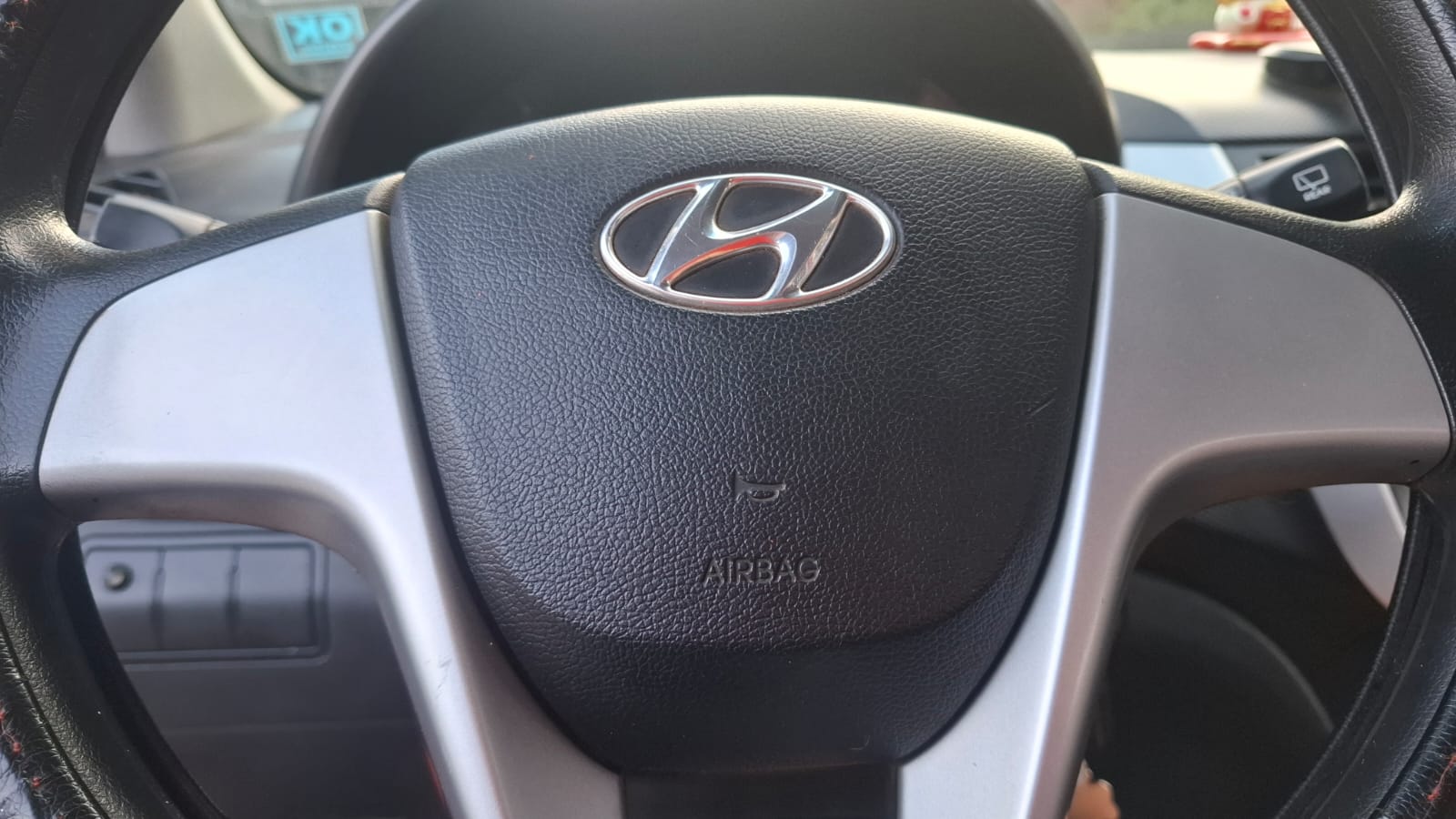 Hyundai Accent 1.4 Rb — foto 9 de 14