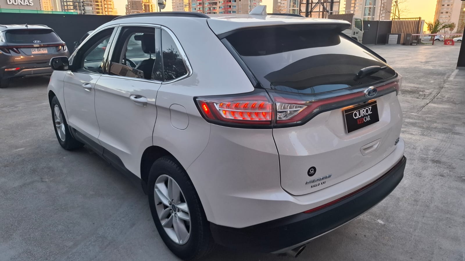Ford Edge — foto 4 de 25