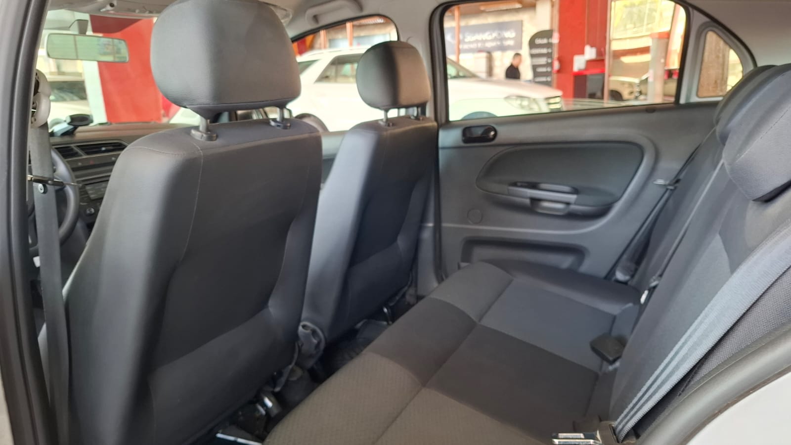 Volkswagen Gol Comfortline1.6 — foto 8 de 18