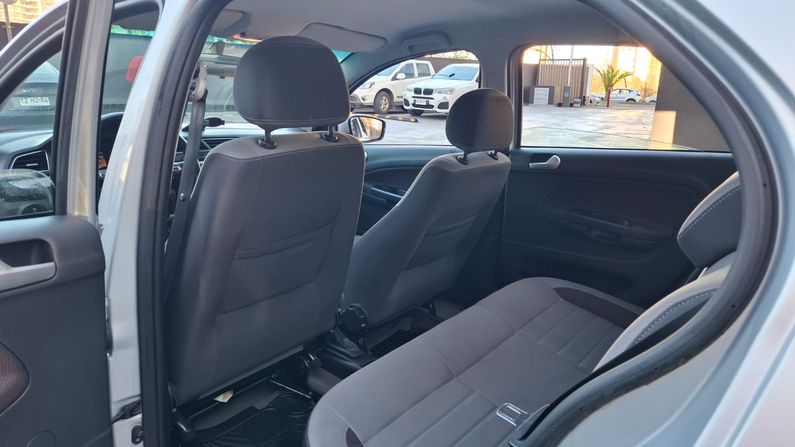 VOLKSWAGEN VOYAGE HIGHLINE 1.6 2022 - Imagen 10