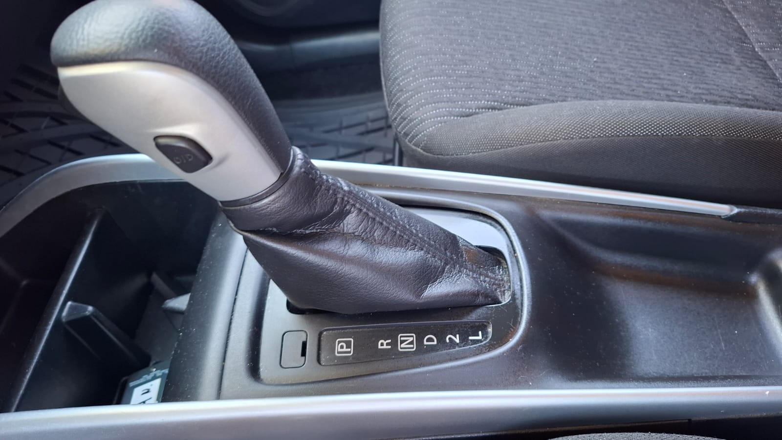 Suzuki Baleno — foto 15 de 18