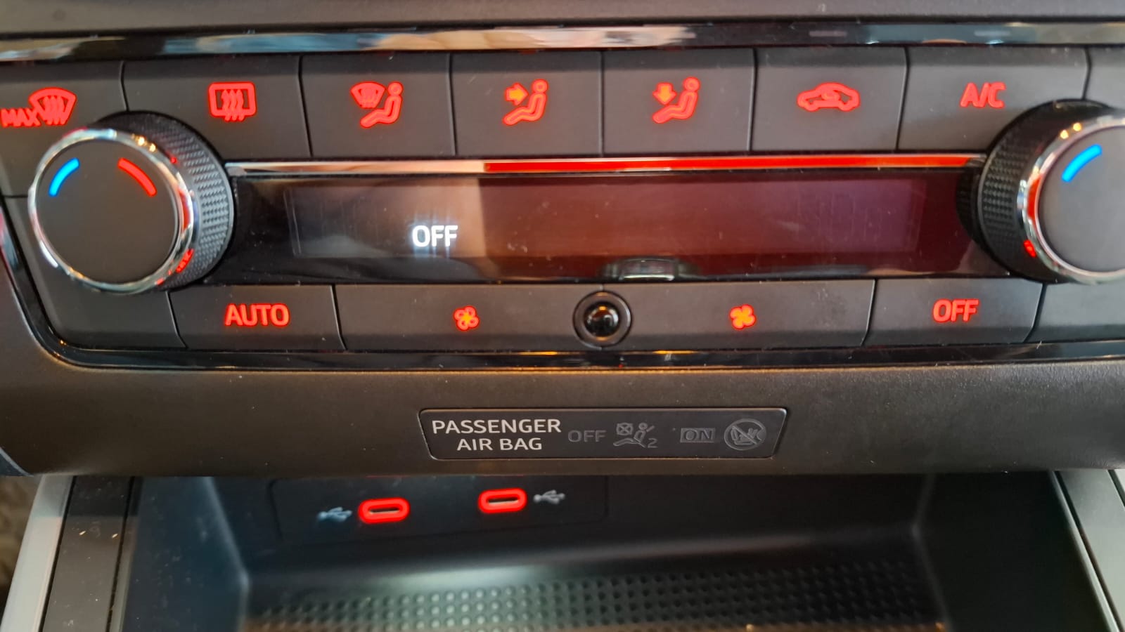 SEAT Arona — foto 16 de 21