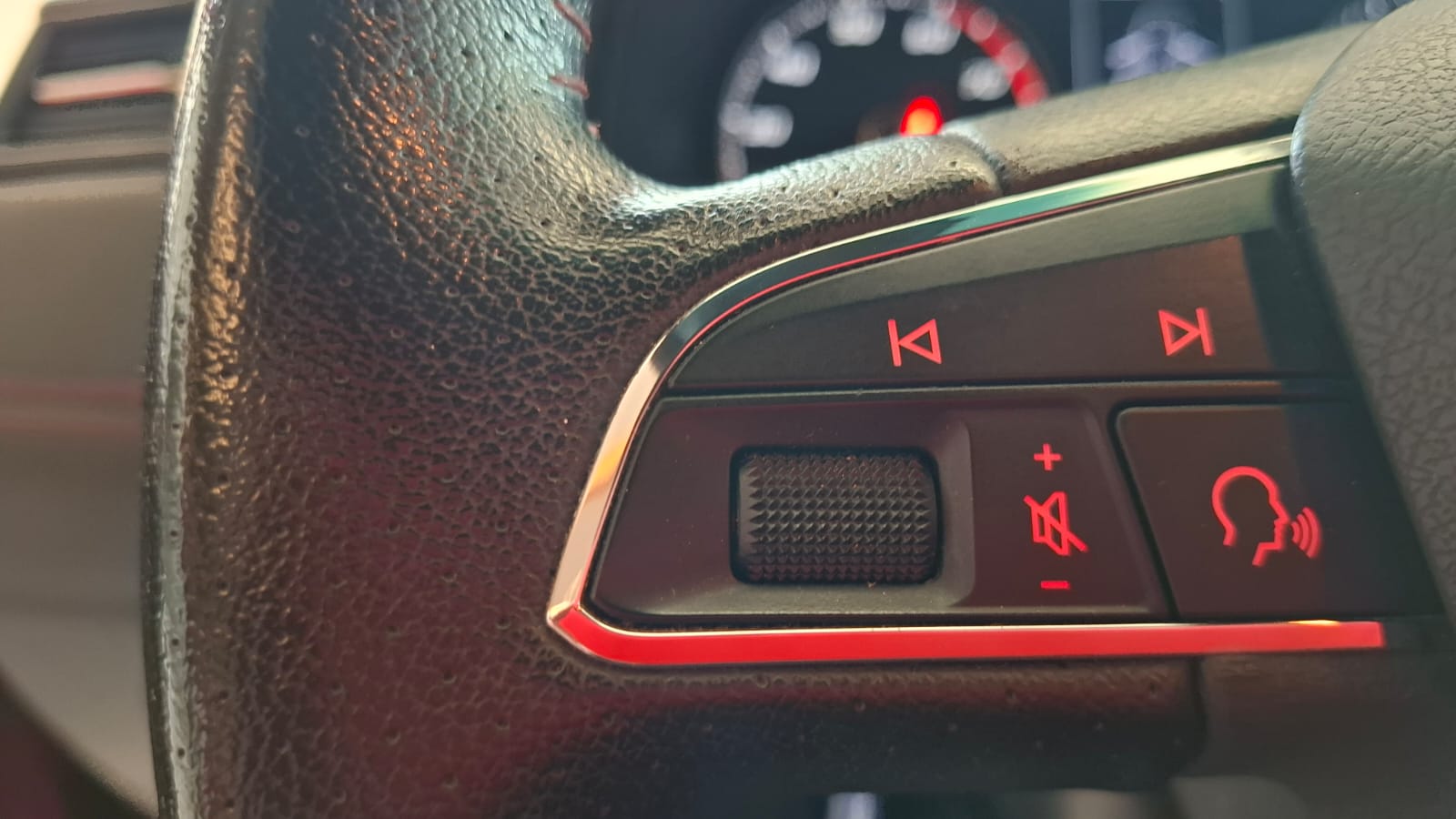 SEAT Arona — foto 19 de 21