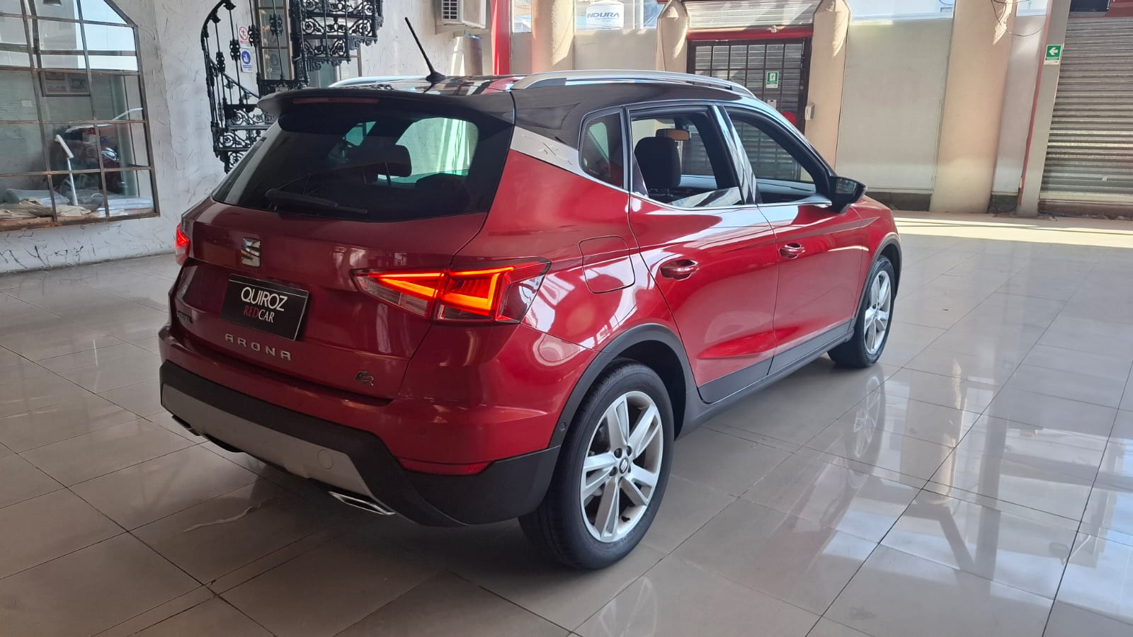SEAT Arona — foto 2 de 21