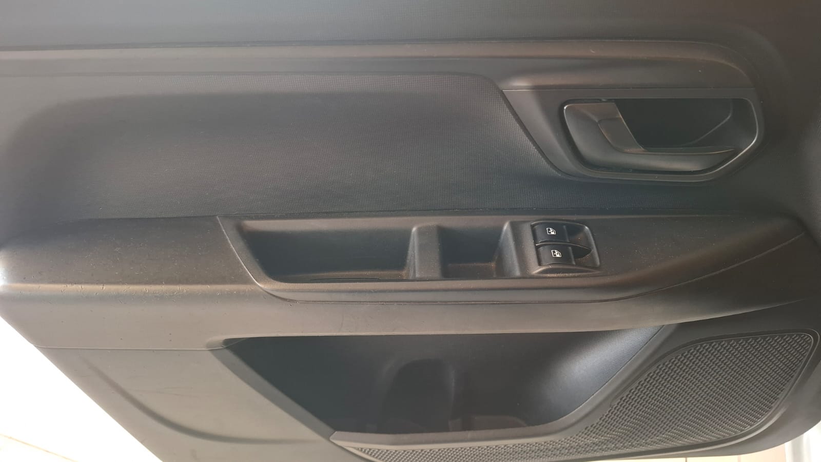 RAM 700 Slt Cs — foto 10 de 20