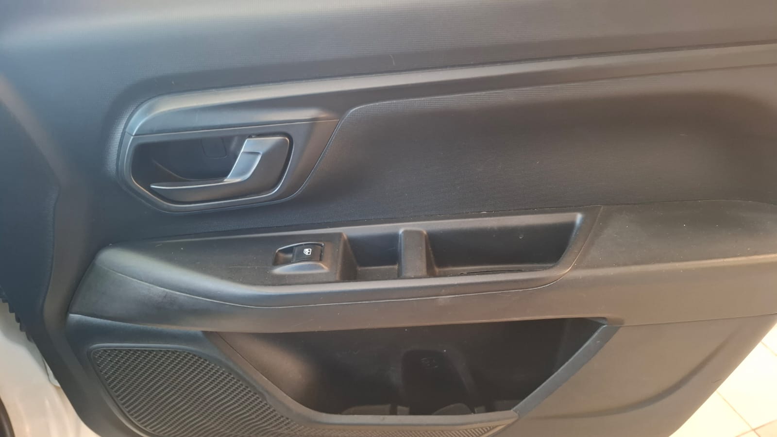 RAM 700 Slt Cs — foto 12 de 20