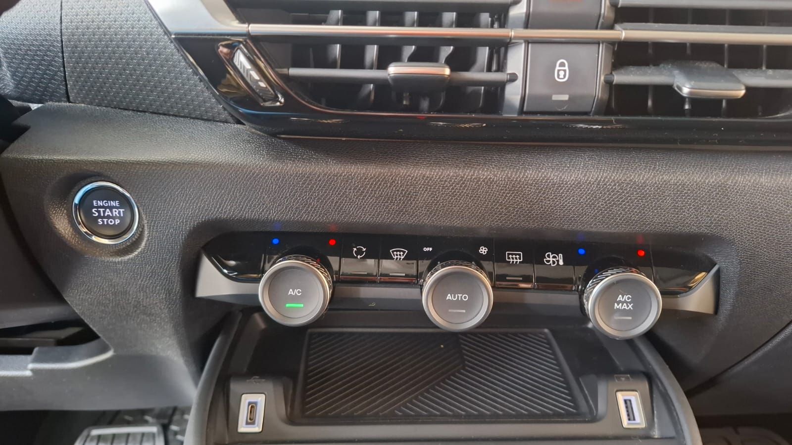 Citroën C4 Blue Hdi — foto 17 de 18
