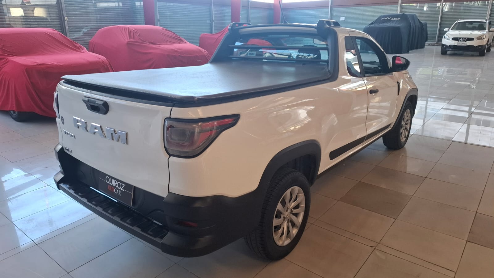RAM 700 Slt Cs — foto 2 de 20