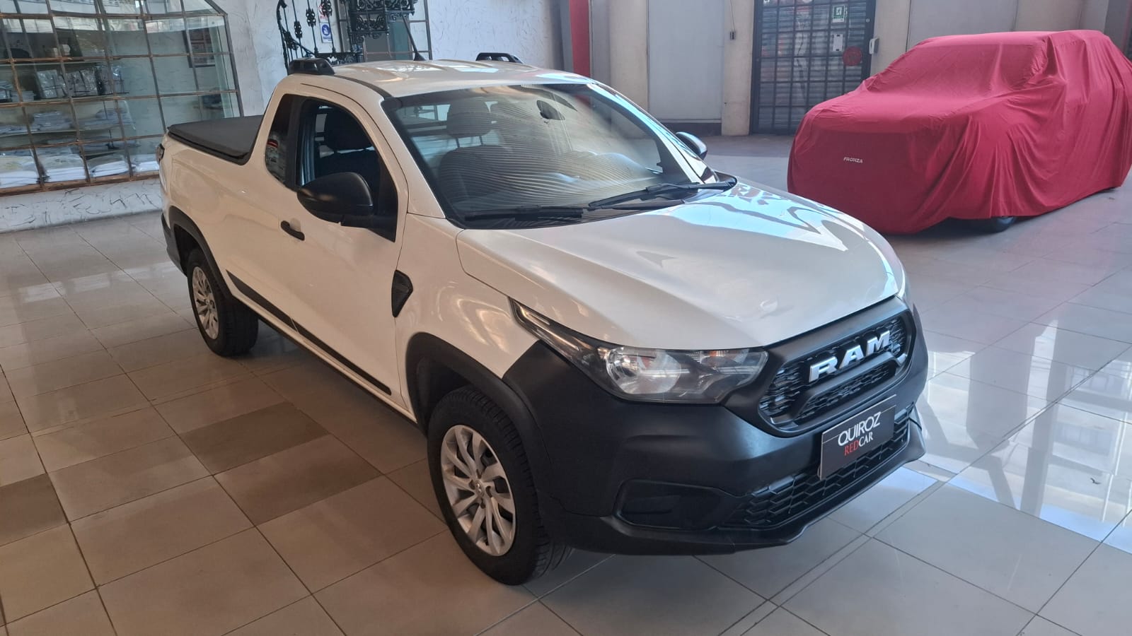 RAM 700 Slt Cs — foto 3 de 20