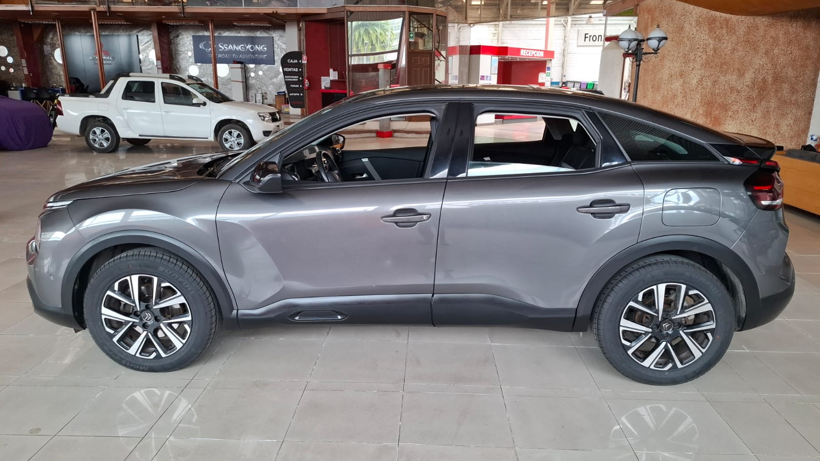 Citroën C4 Blue Hdi — foto 7 de 18